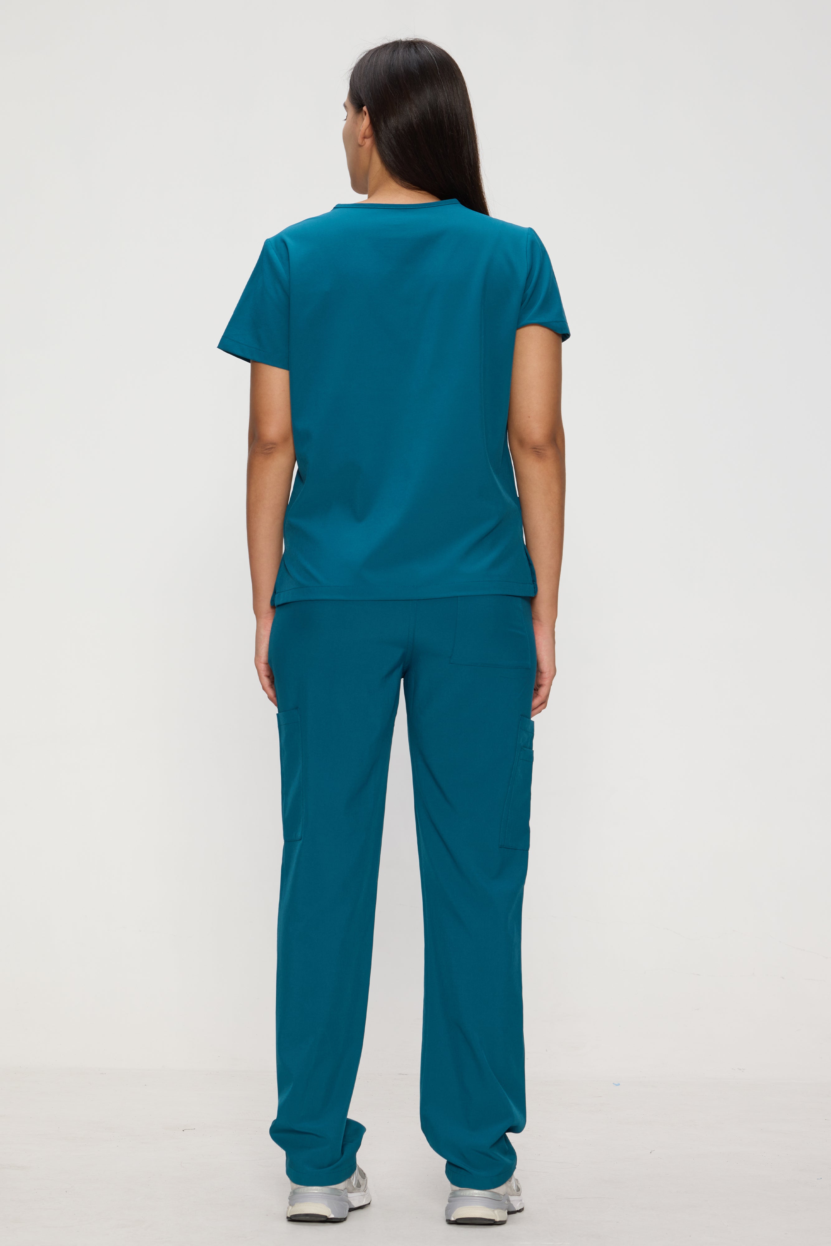 Scrubs for Women Set, Medical Women Scrubs, V-Neck Top and Straight Leg Pants with 11 Pockets (Relaxed Fit)