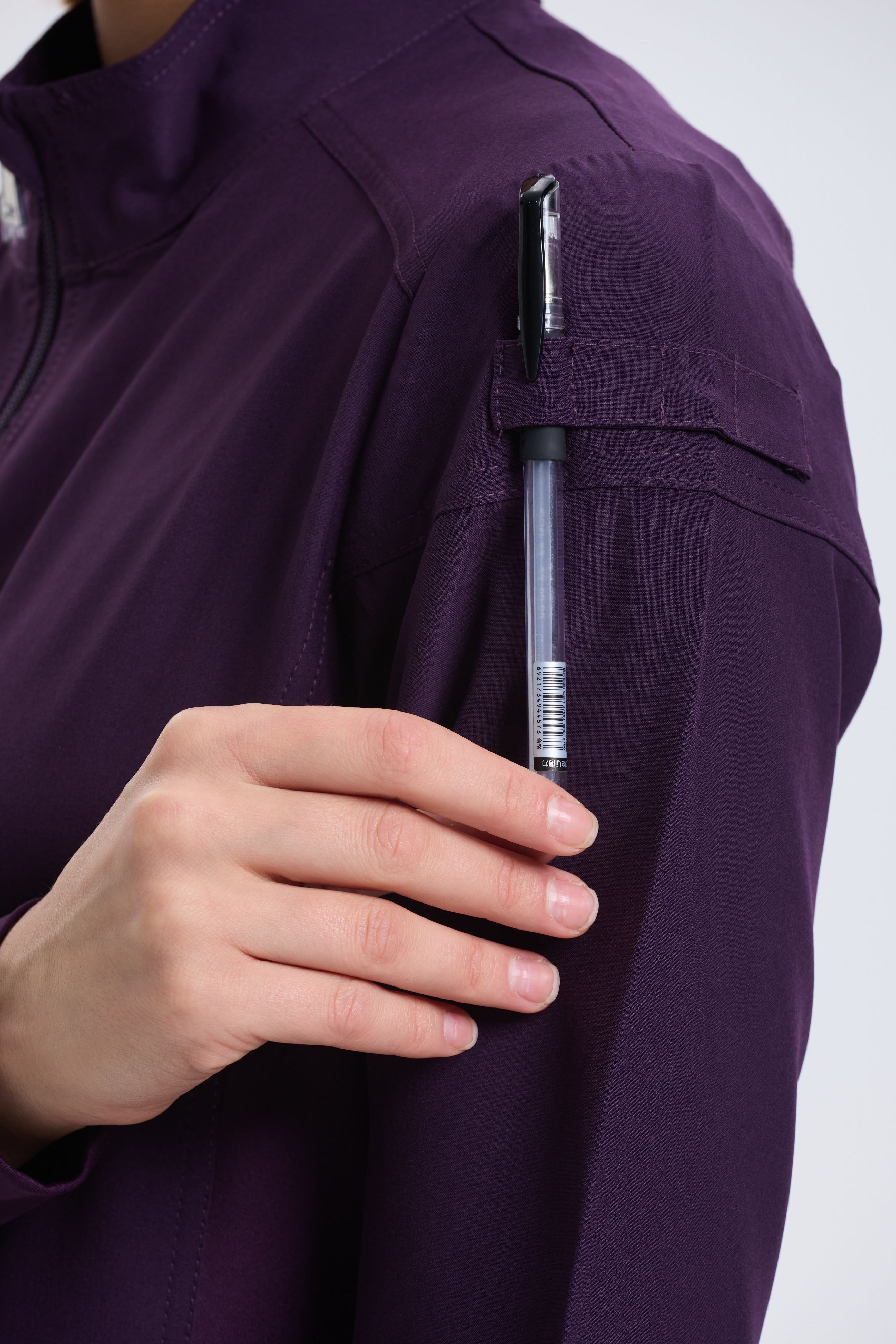 Women's V-Neck Scrubs Top