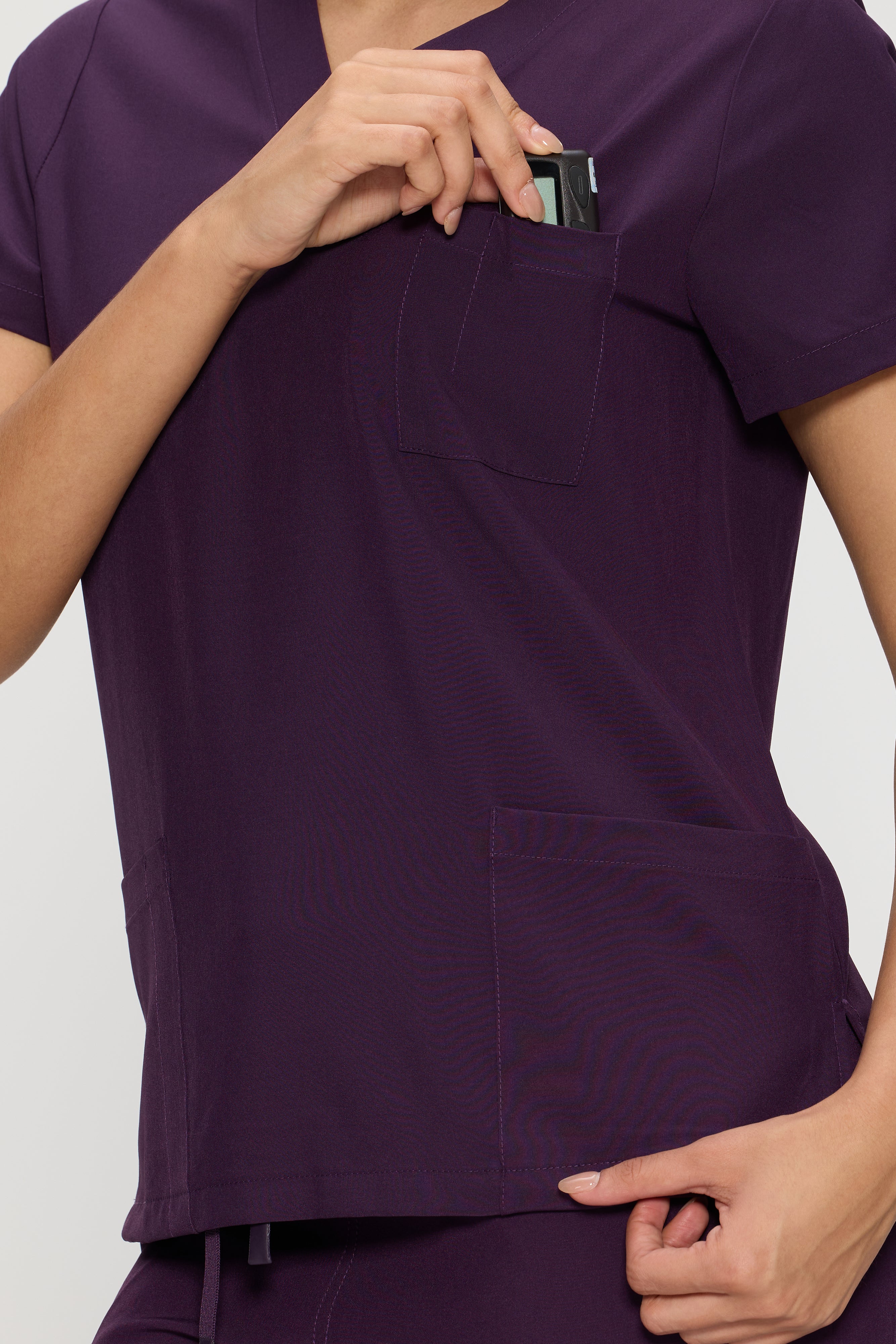 Scrubs for Women Set, Medical Women Scrubs, V-Neck Top and Straight Leg Pants with 11 Pockets (Relaxed Fit)